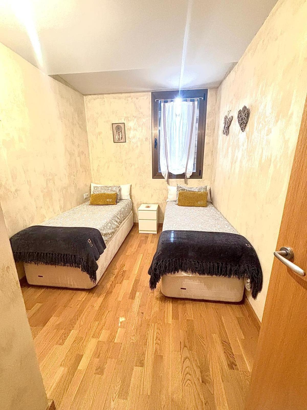 Apartamento L Auet Pla de l'Ermita Eksteriør bilde